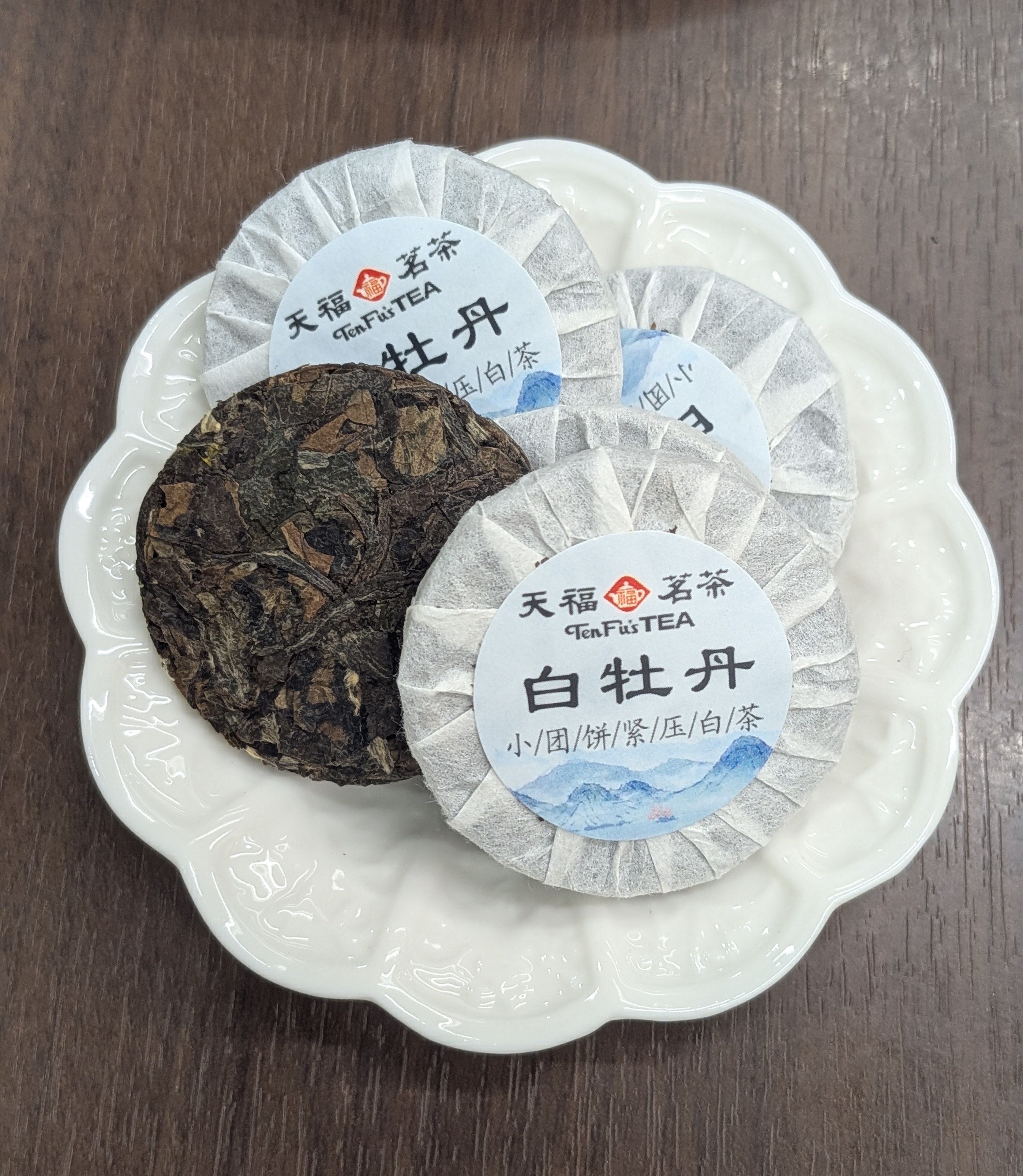 白牡丹 小餅茶5年熟成　100g/¥3800